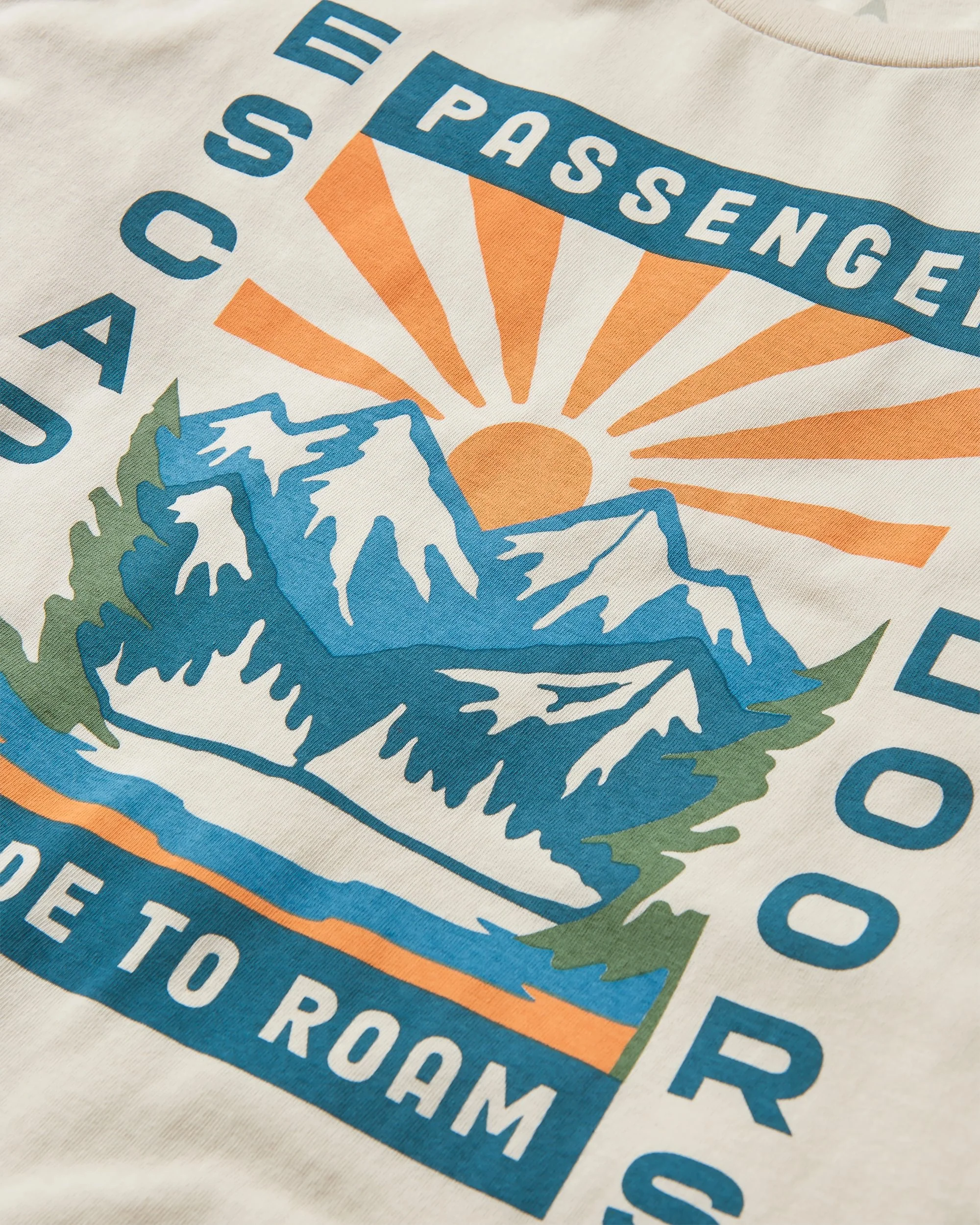 Solitude Baumwoll-Oversized-Langarmshirt - Birke – Bild 7