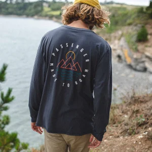 Escapism Langarm-T-Shirt - Verblasstes Schwarz