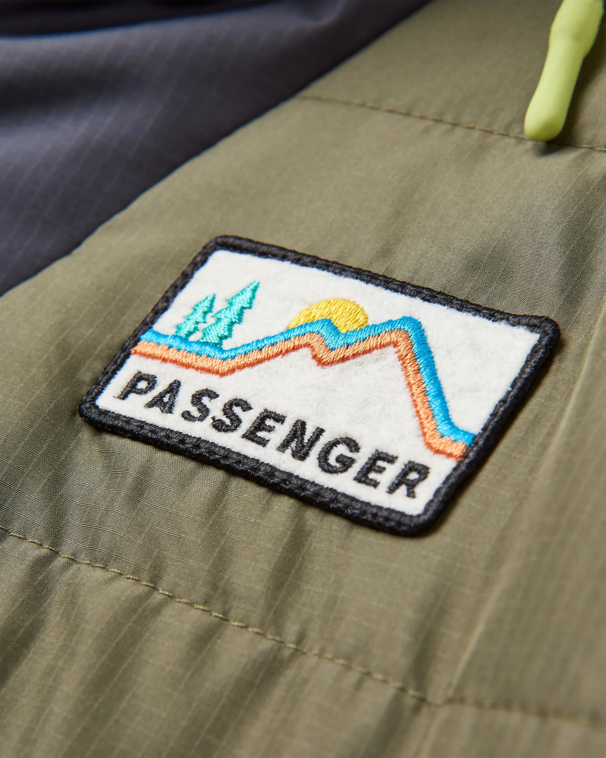 Ocean isolierte 1/2 Zip Jacke - Staubige Olive – Bild 7