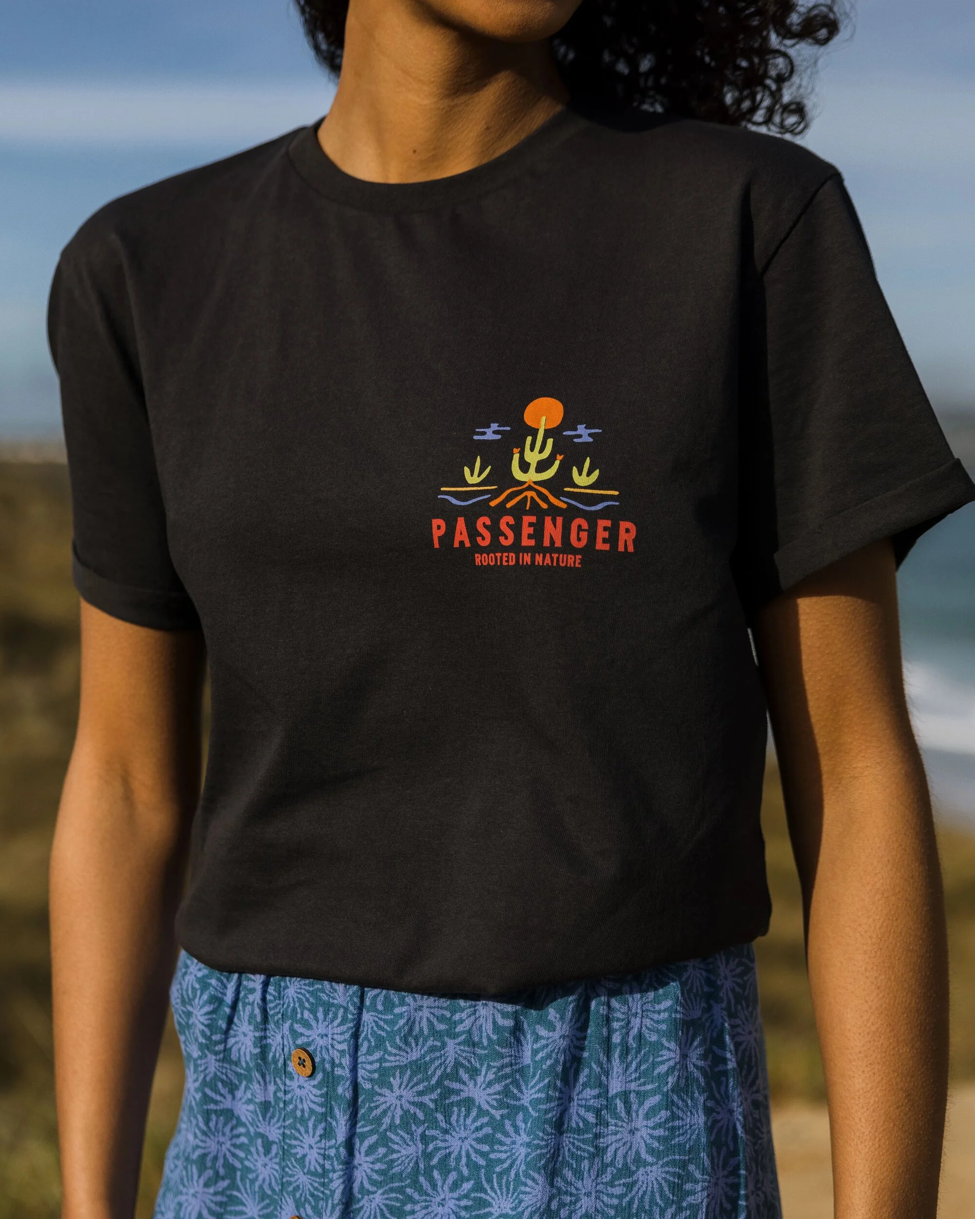 Planted Baumwoll-T-Shirt - Schwarz – Bild 7