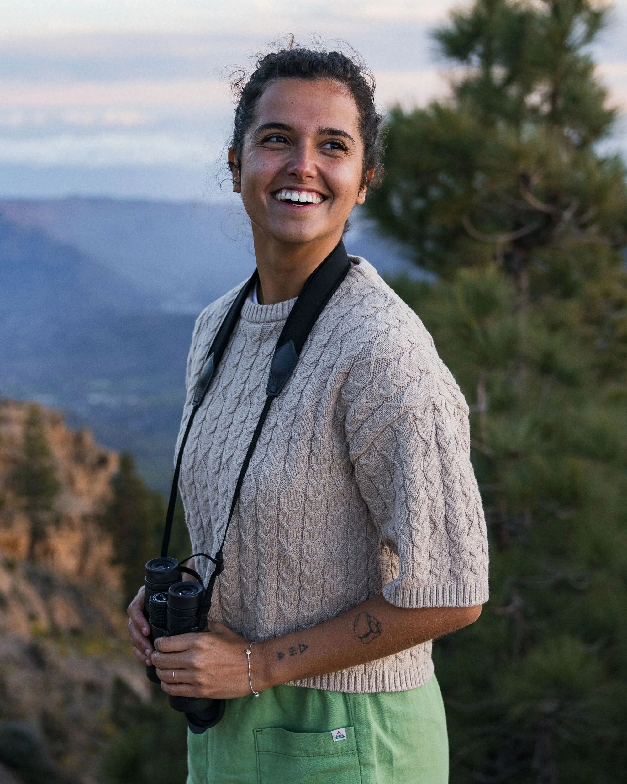 Homely Kurzarm-Strickpullover - Einfach Taupe