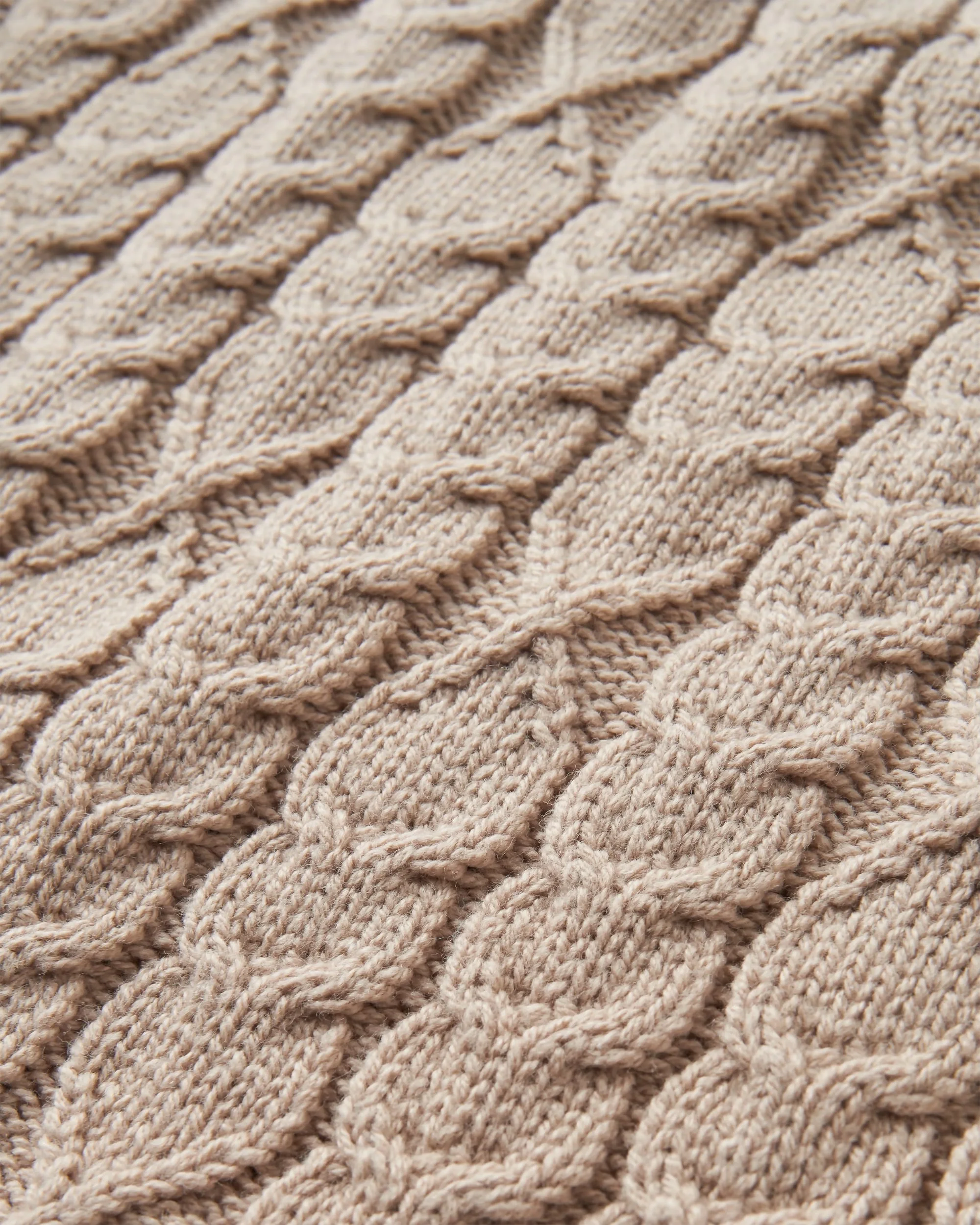 Homely Kurzarm-Strickpullover - Einfach Taupe – Bild 7