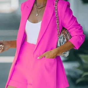 Elegantes Blazer-Shorts-Set aus leichtem Stoff