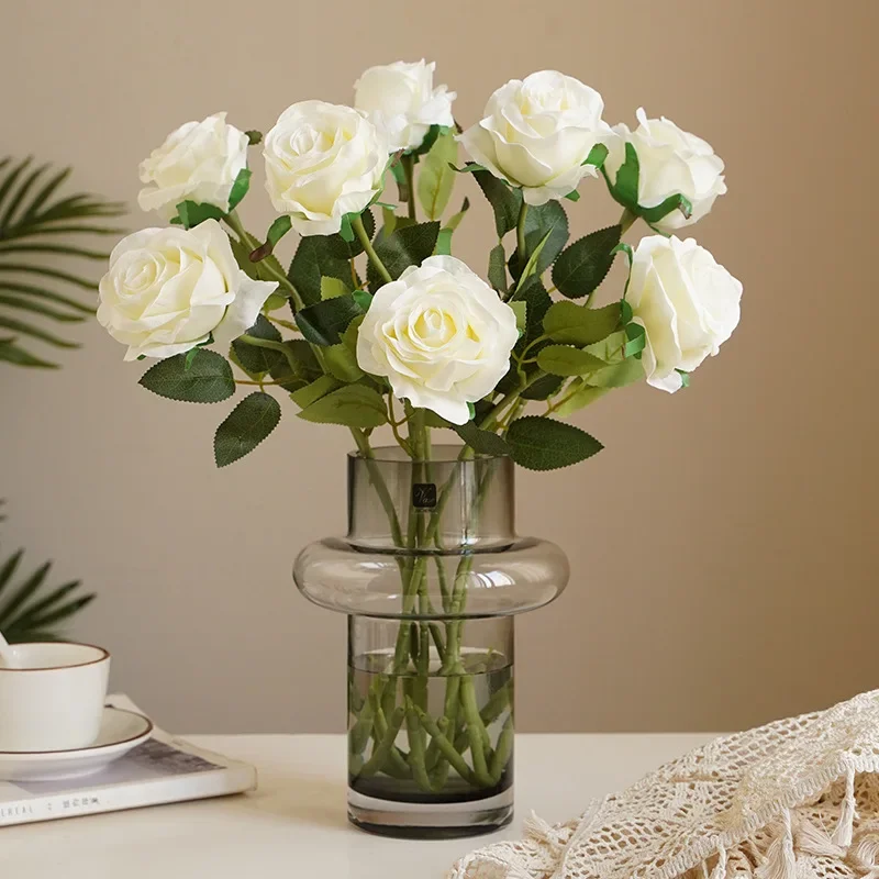 8CM Künstliche Rosen – Plastik Juana Blumenstrauß für Valentinstag, Hochzeit, Wohnzimmer & Esstisch Dekoration – Bild 3