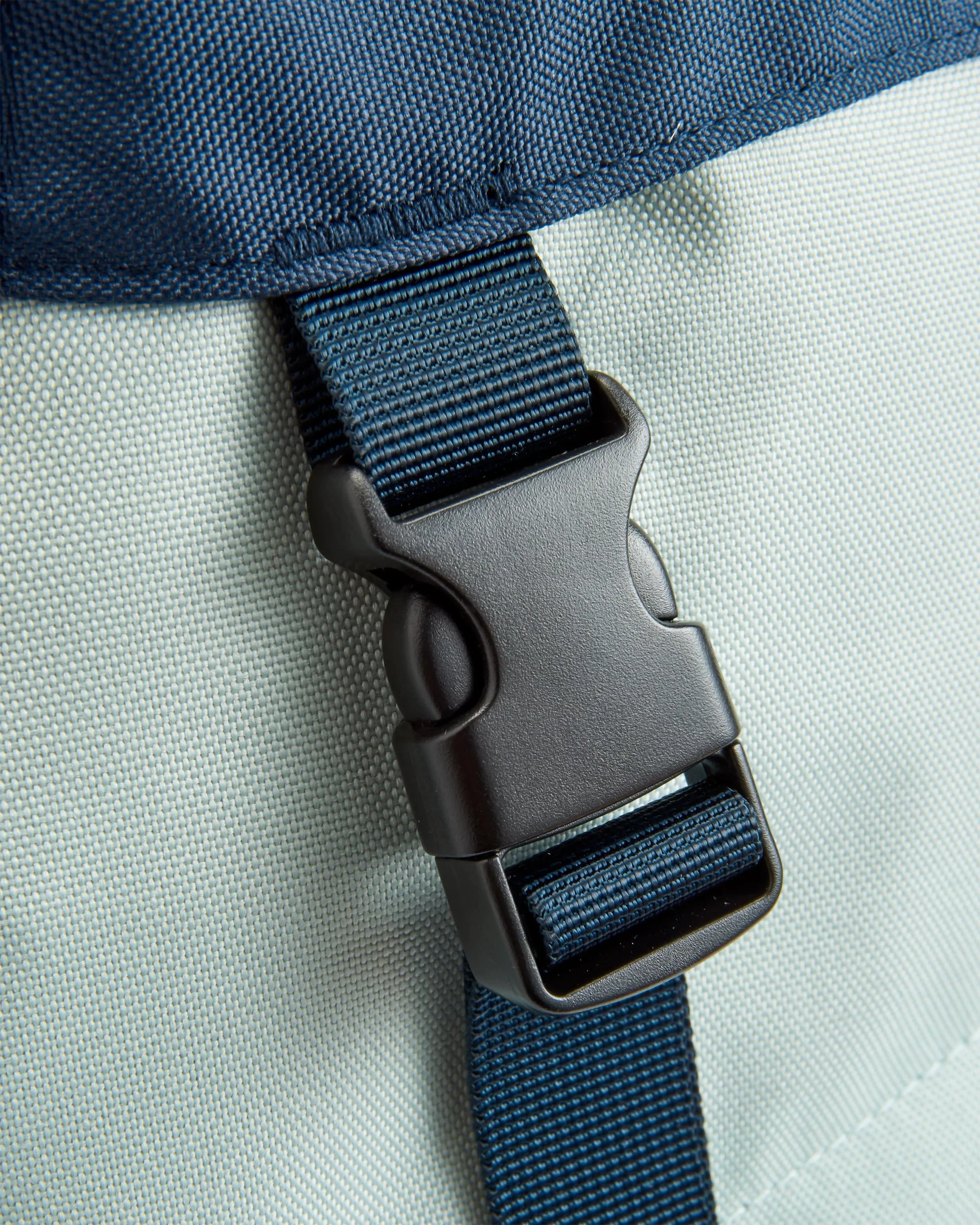 Boondocker 32L Rucksack - Tiefes Marineblau/Brandungsspray/Mondlichtblau – Bild 8