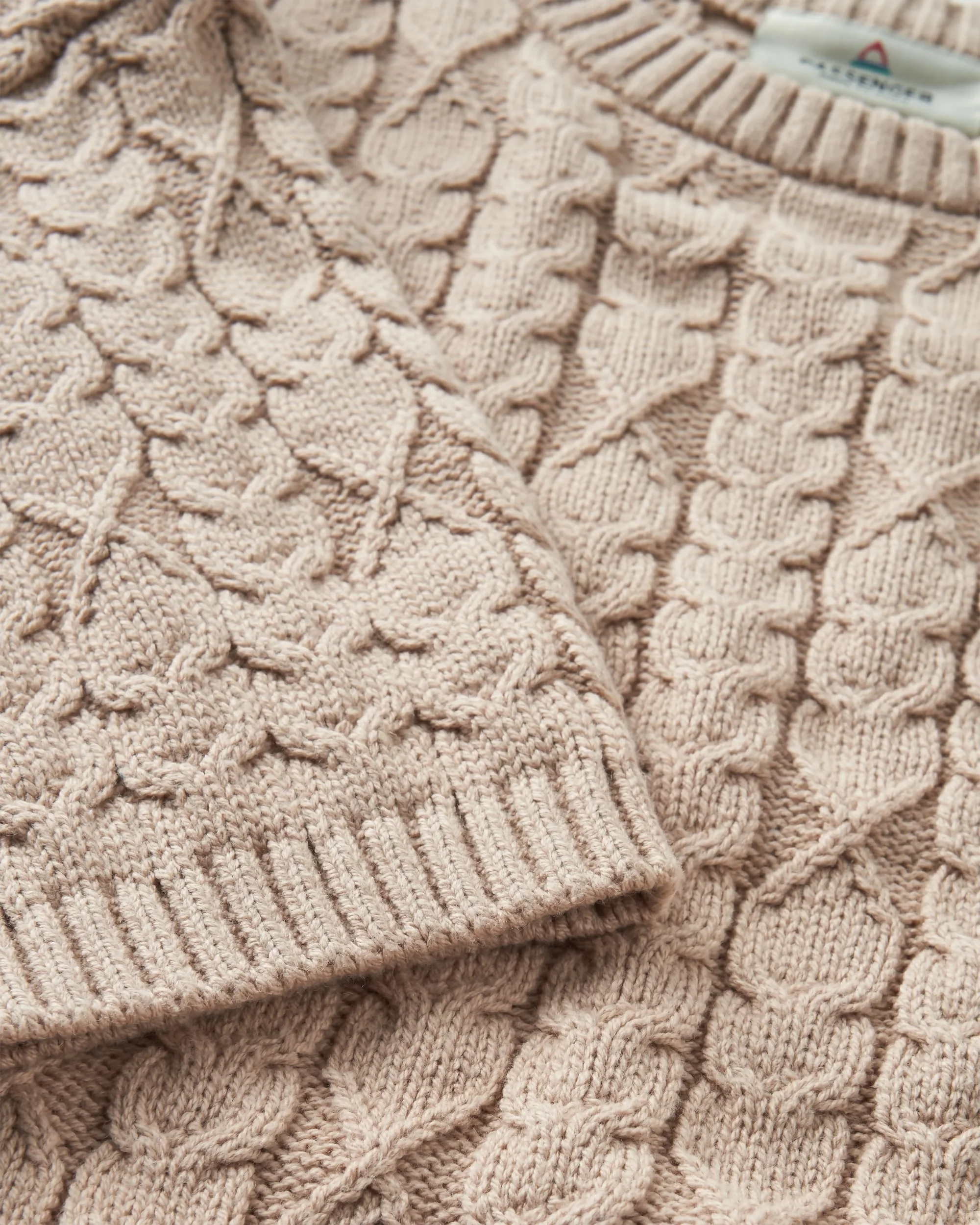 Homely Kurzarm-Strickpullover - Einfach Taupe – Bild 9