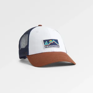 Made To Roam Trucker Kappe - Sattes Marineblau/Gummi