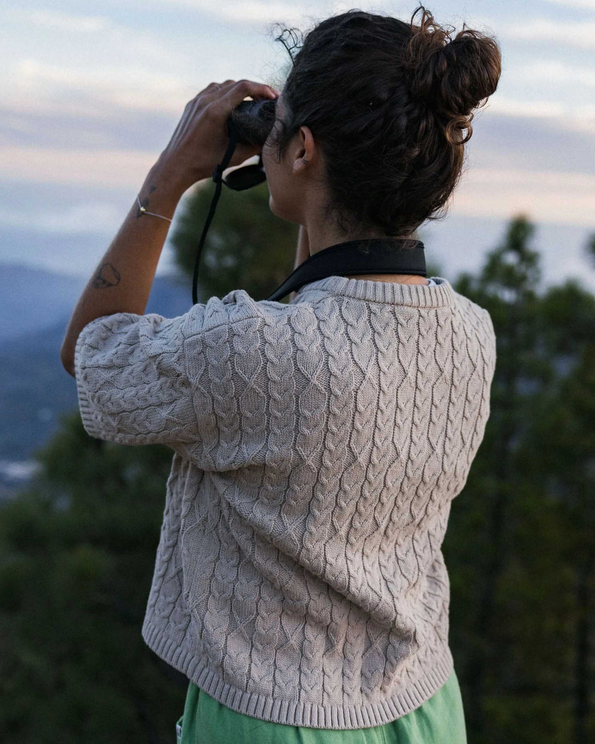 Homely Kurzarm-Strickpullover - Einfach Taupe – Bild 5