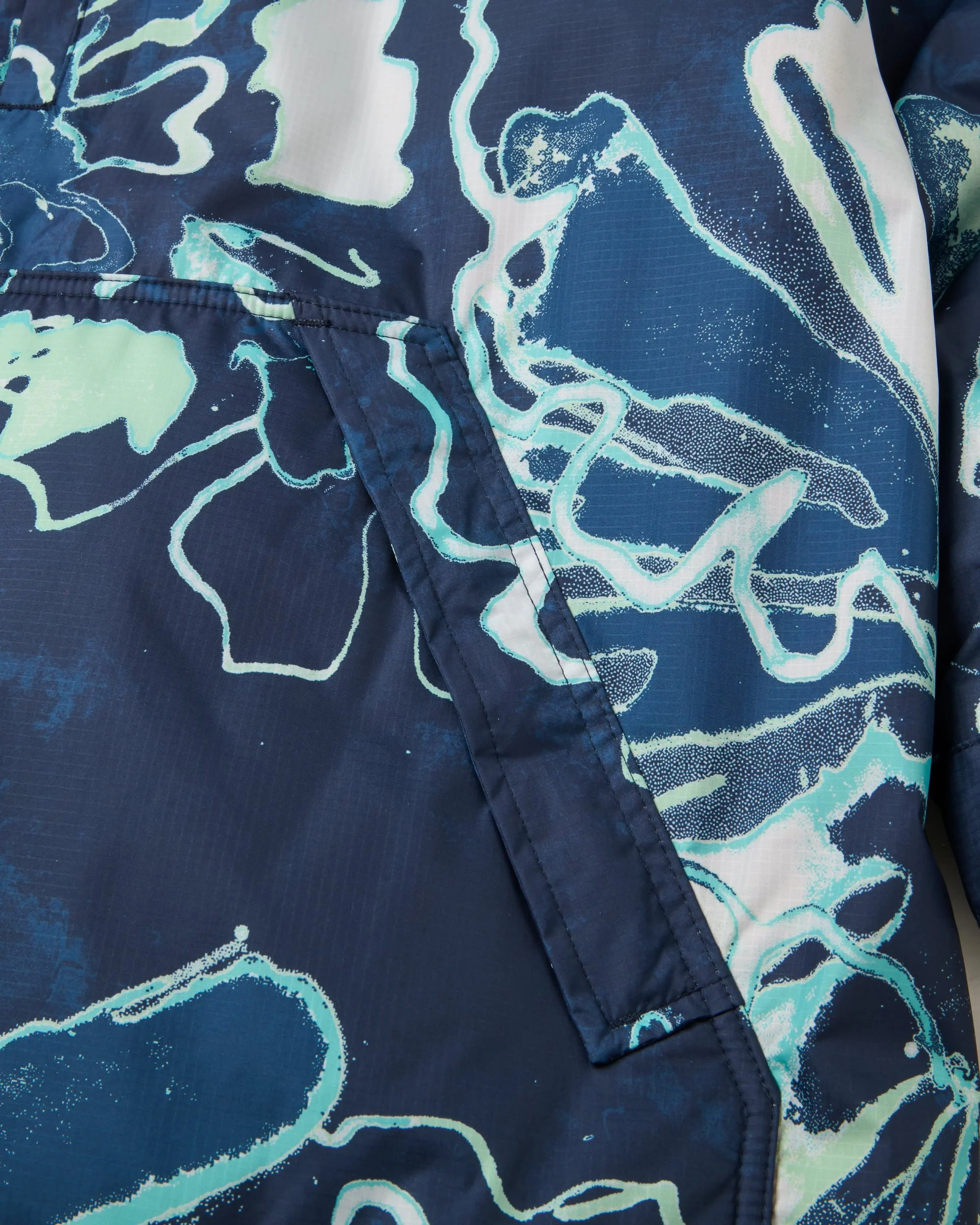 Waves Surf-Poncho mit Sherpa-Futter - Frost Rich Navy – Bild 5